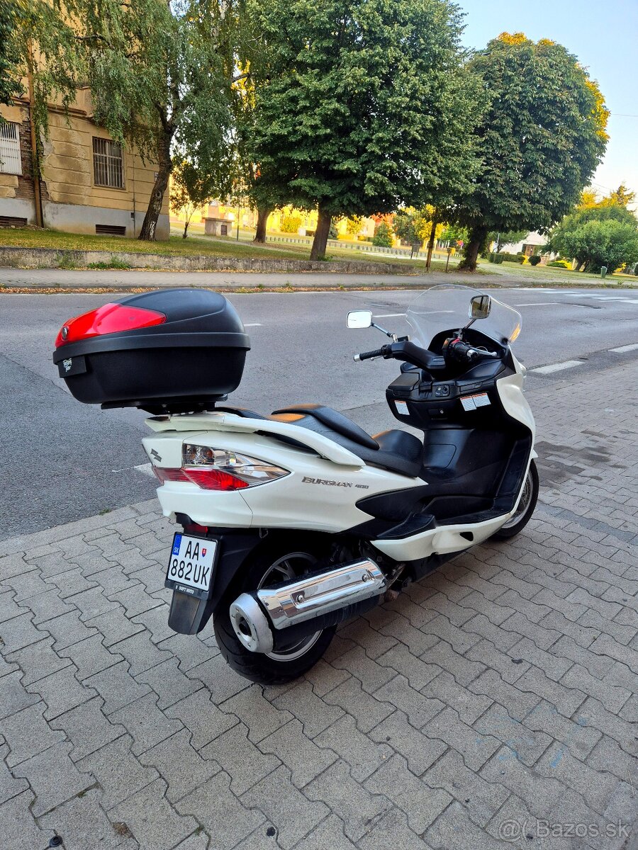 Suzuki Burgman 400 - 2