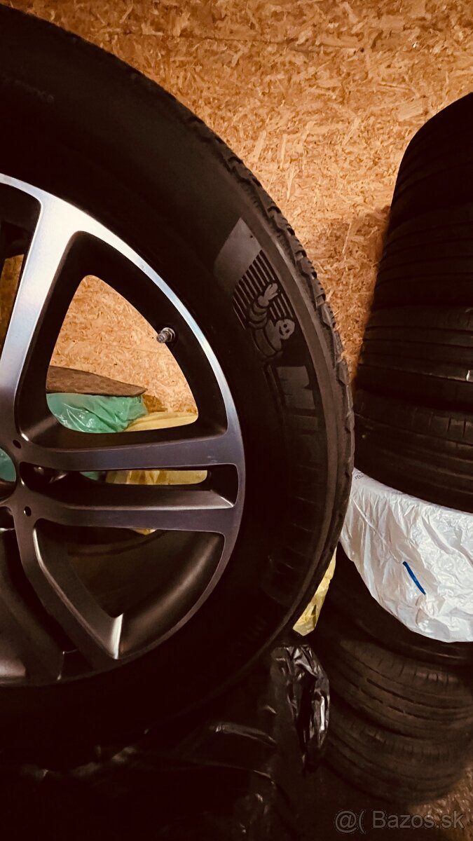 MB GLE W167 275/50/20 zimne - 2