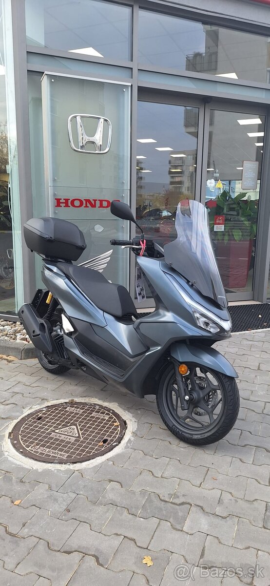 Honda PCX 2025 - DEMO - 2