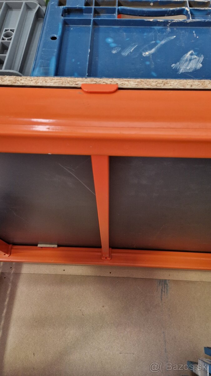 Priečna priečka pod palety a pod police na paletový regál . - 2