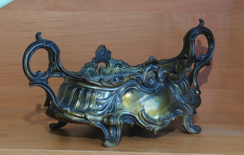 Starožitná bronzová žardiniéra - 2