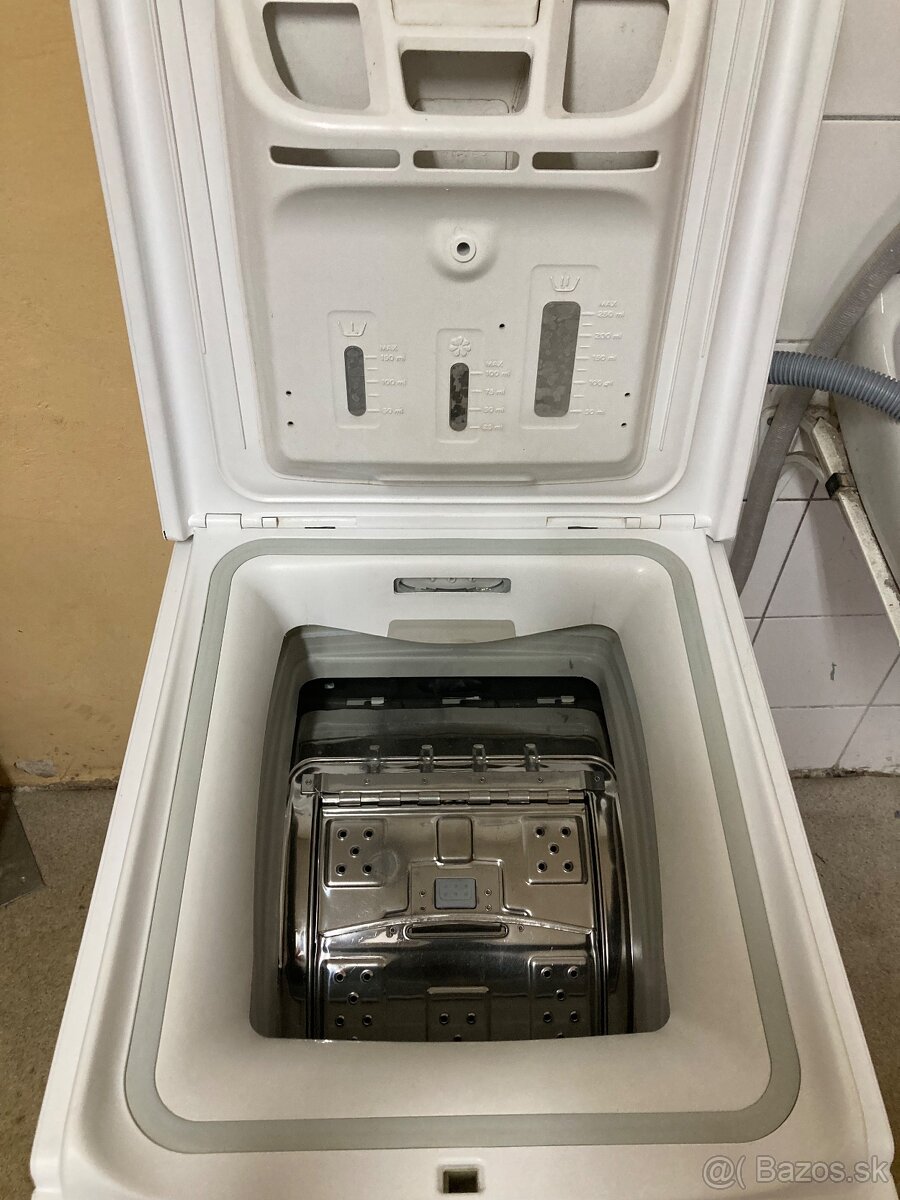 Práčka Whirlpool 5,5kg/1000ot. PLNE FUNKĆNÁ - 2