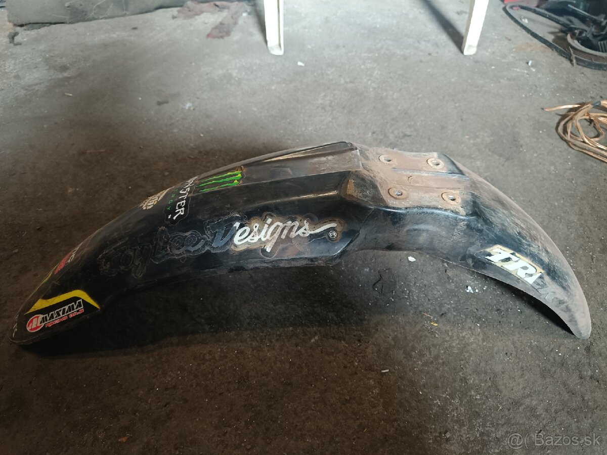 Predný blatník Kawasaki - 2