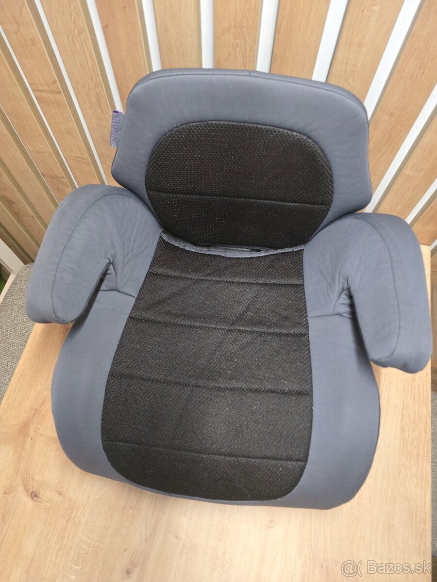 Podsedák s isofixom - 2