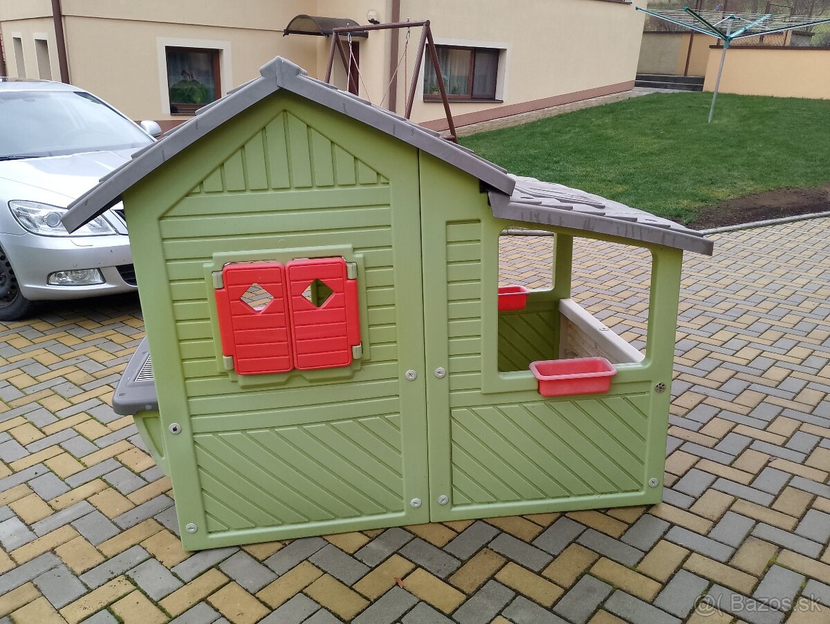 Detský domček Smoby. - 2