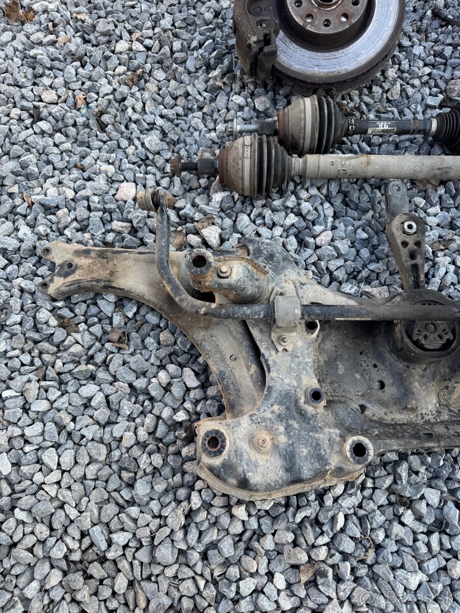 Diely prednej nápravy Superb 2 - 2