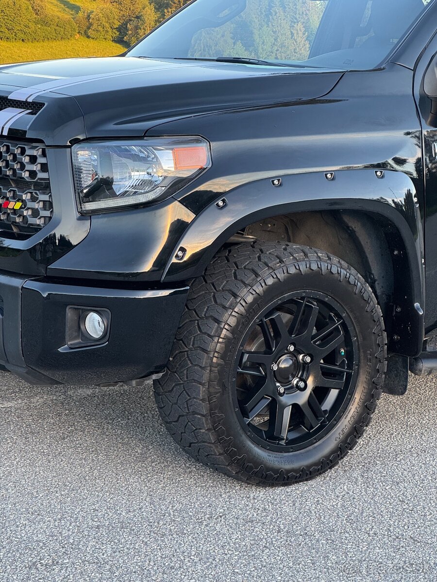 Toyota Tundra 5.7 V8 2021 - 2