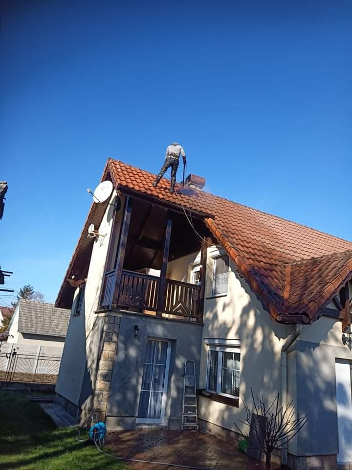 Čistenie striech, fasád, natieranie striech - 2