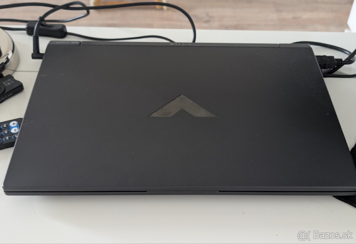 Predám herný notebook Victus 15 fb1620nc - 2