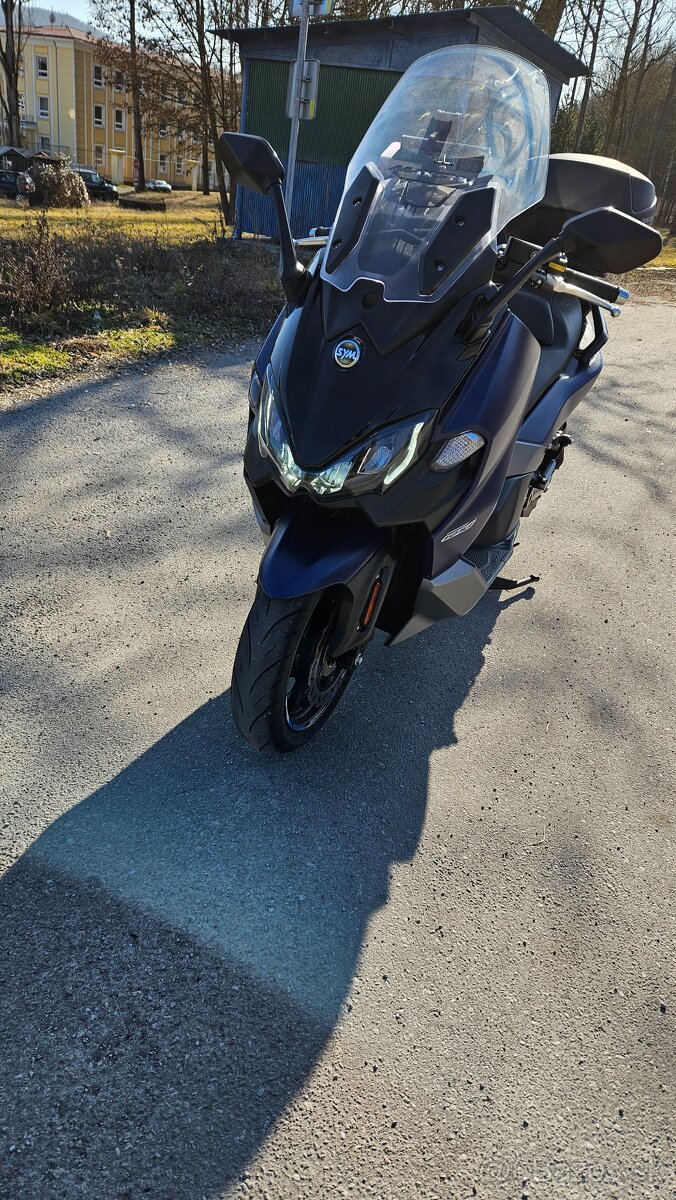 Predam sym maxsym TL508, r.v 2022, 7000km - 2