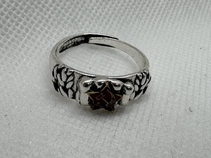 Prsteň 2 svetová vojna - 2