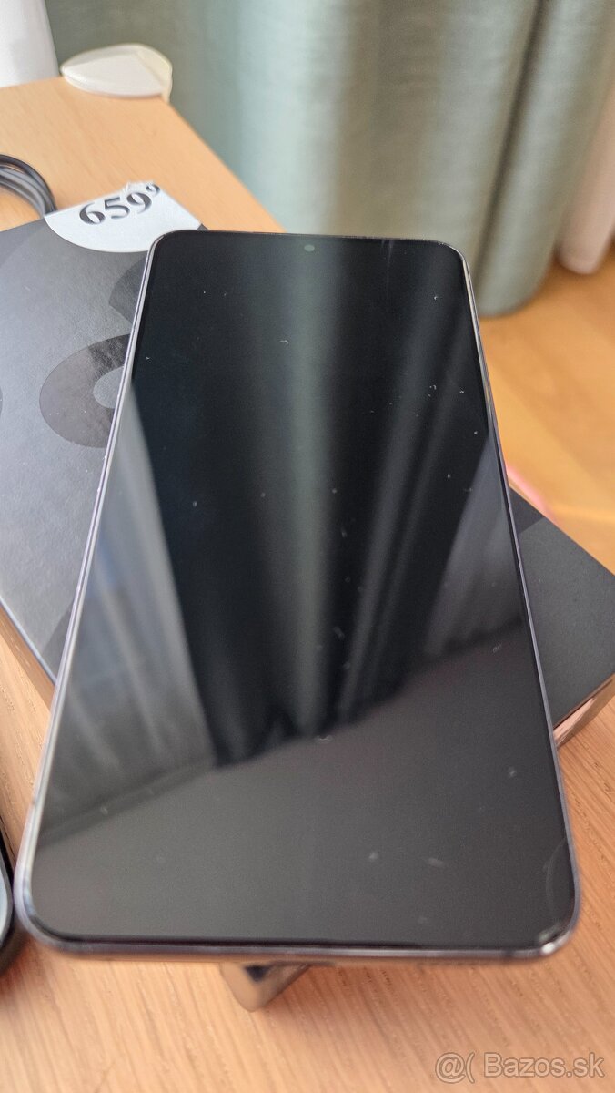 Samsung Galaxy S22 128GB Black - 2