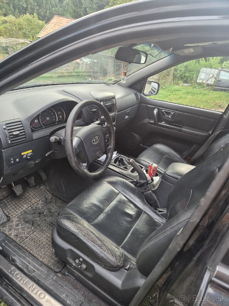 Kia sorento 2.5 crdi 125 kw diely - 2