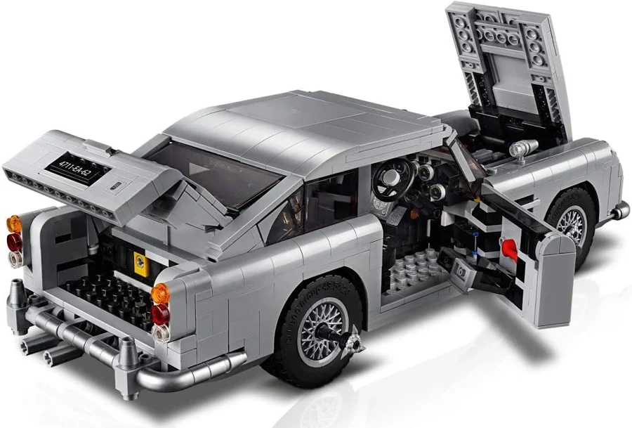 Bondov Aston Martin DB5 - LEGO Creator 10262 - 2