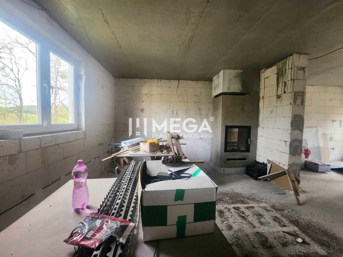 Na predaj uzavretá hrubá stavba RD, Svinica, Košice - okolie - 2