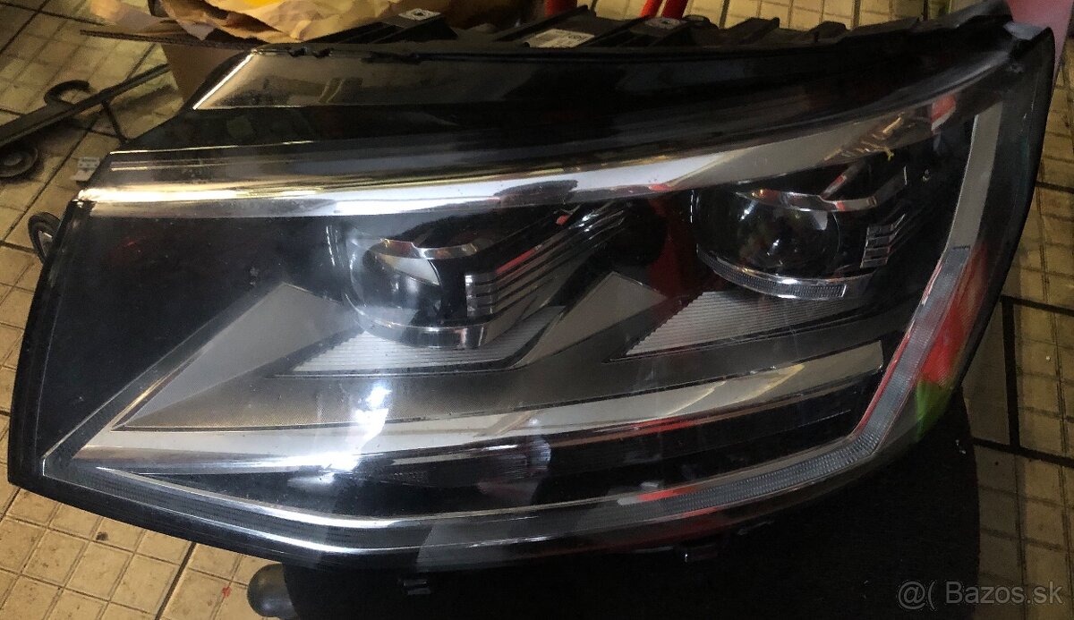 VW T6 MULTIVAN-CARAVELLE FULL LED SVETLA PRAVE AJ LAVE - 2