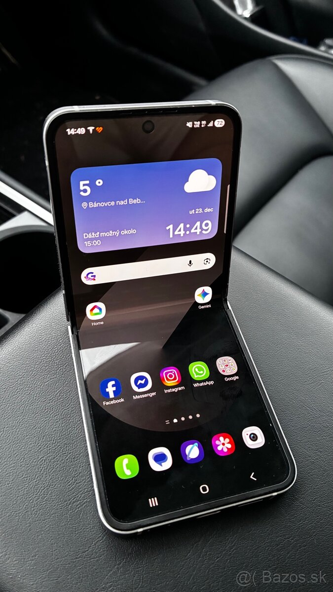 Samsung Galaxy z flip 6 - 2