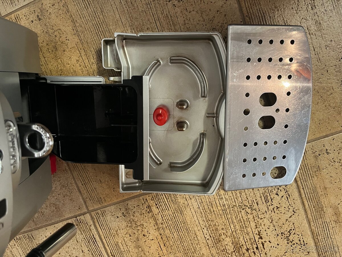 Delonghi Magnifica S Silver - 2