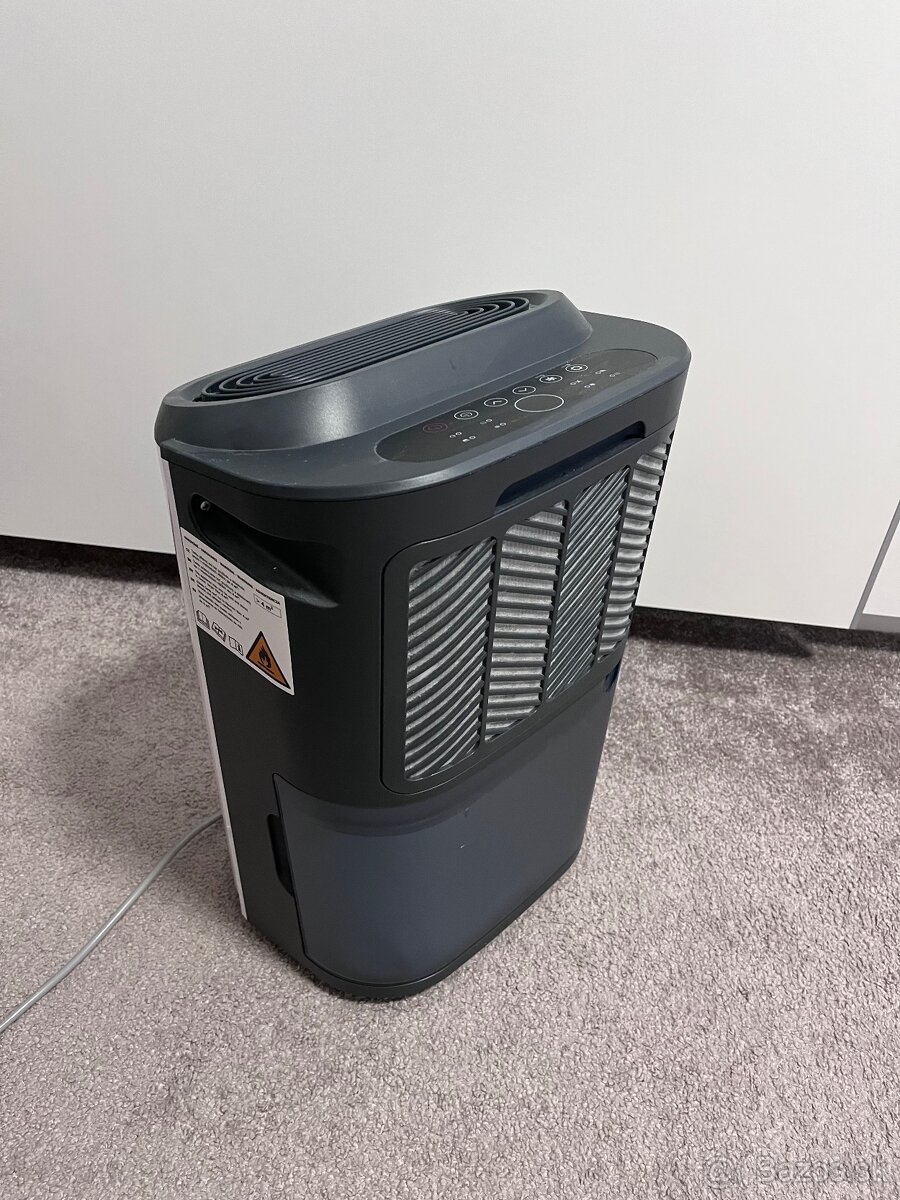 Odvlhčovač a čistička vzduchu - 2