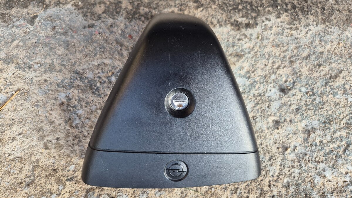 Predám strešný nosič originál Opel Astra J , thule - 2