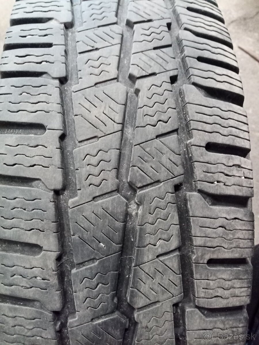 215/70R15 C Michelin zimné jazdené - 2