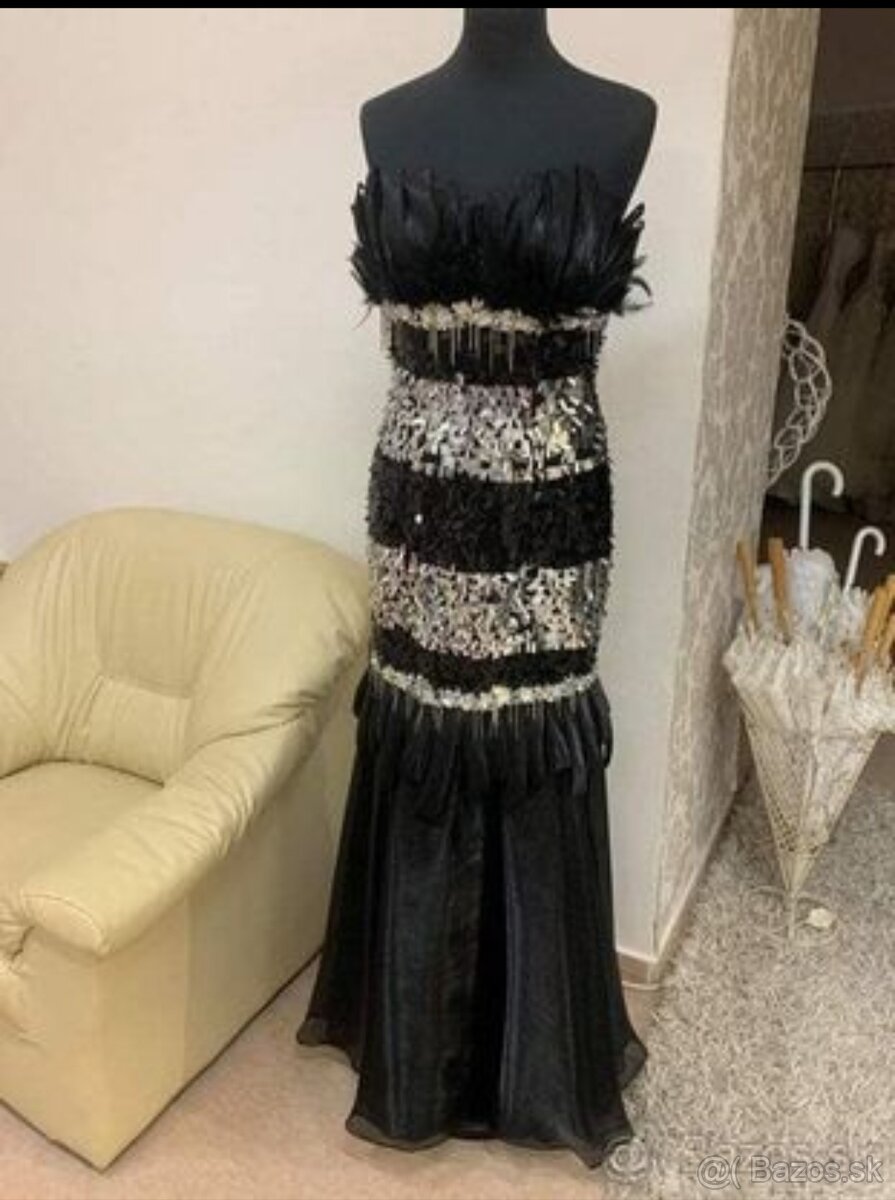 Predam spoločenske šaty - 2