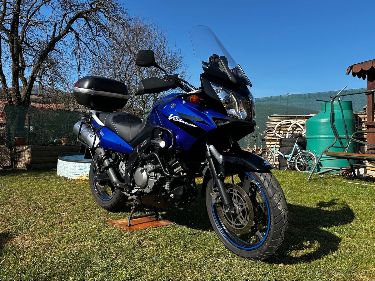 Suzuki DL650 Vstrom - 2