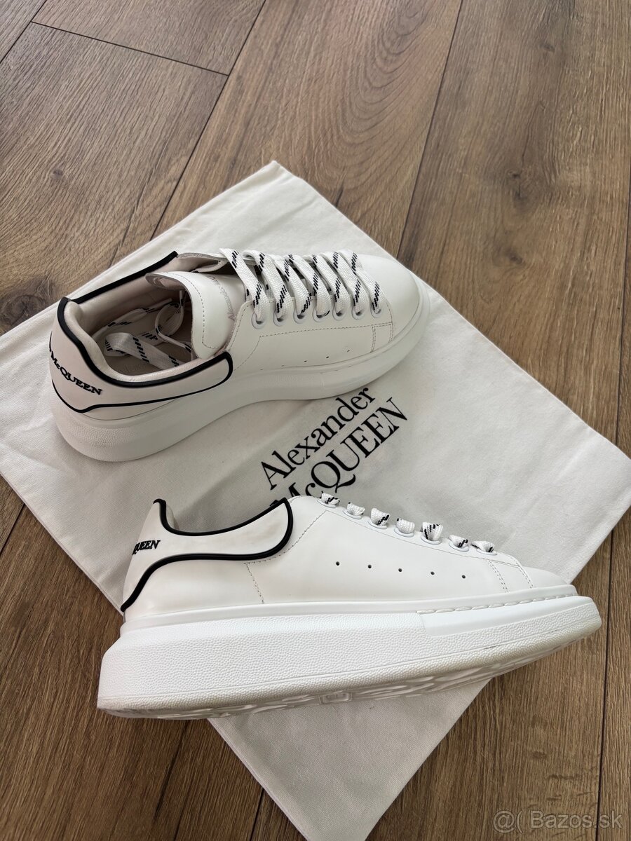 Alexander McQueen - 2