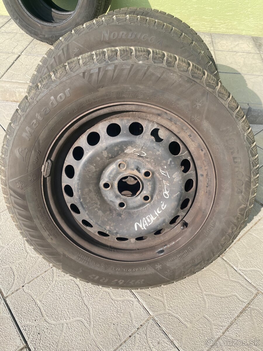 Zimné Pneu 195/65 r15 - 2