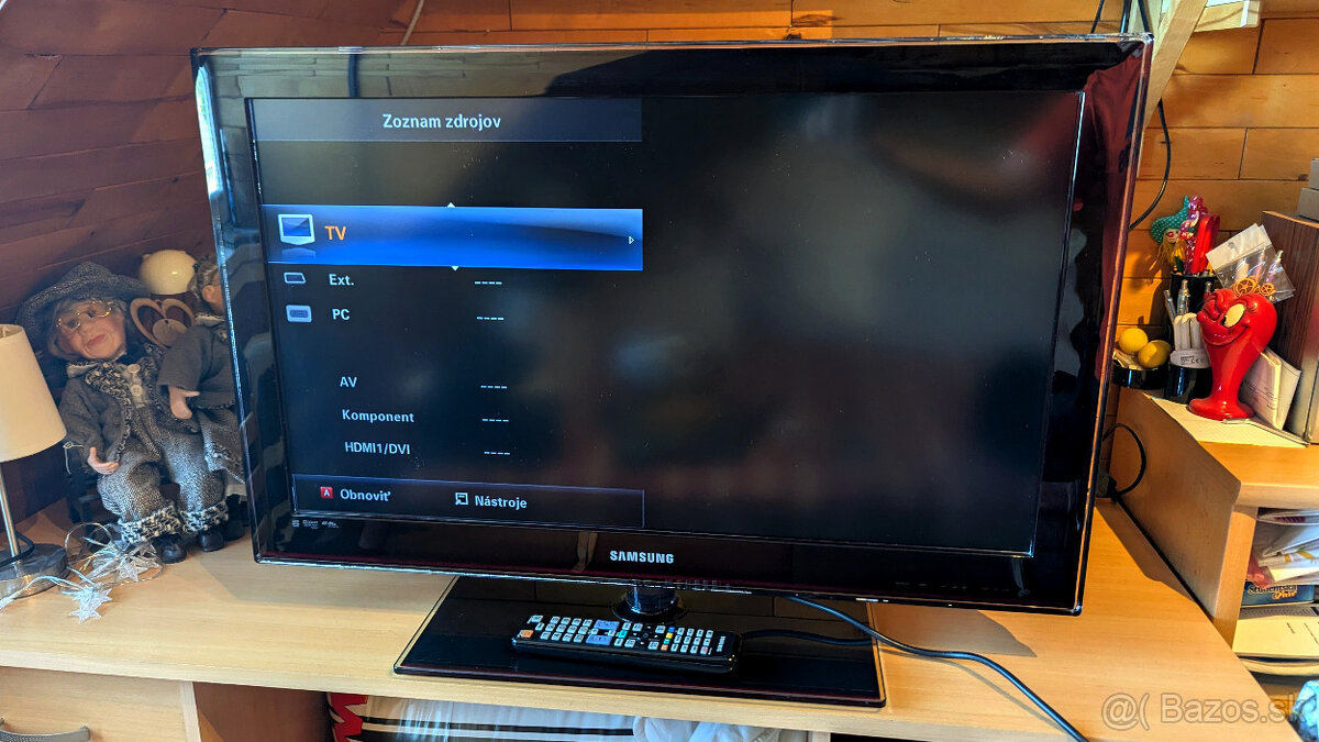 SAMSUNG LCD TV 32" - 2