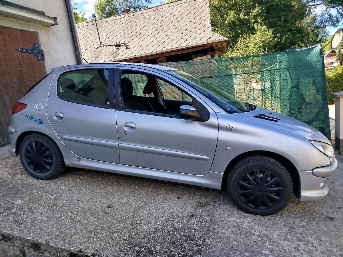 Peugeot 206 - 2