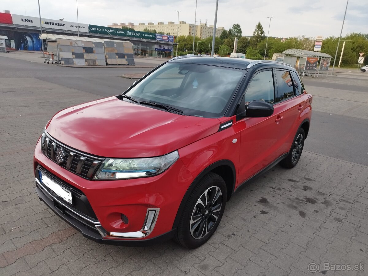 suzuki vitara 1.4 rok 2024 - 2