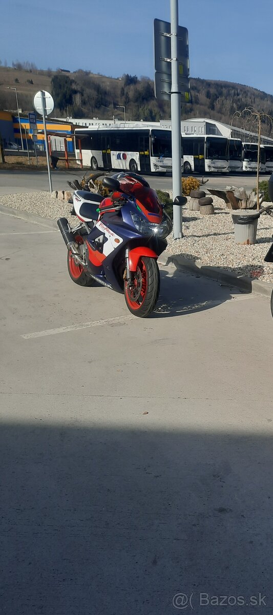Honda cbr 900rr - 2