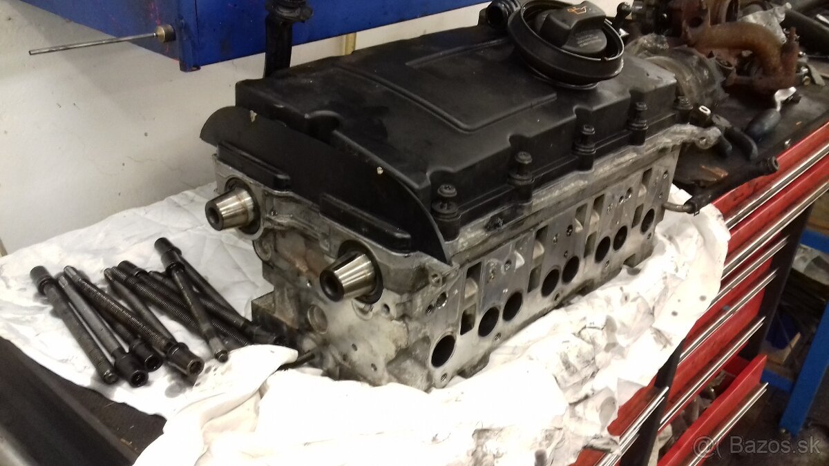Hlava motora 2.0 tdi 103kw - 16v - BKD - 2