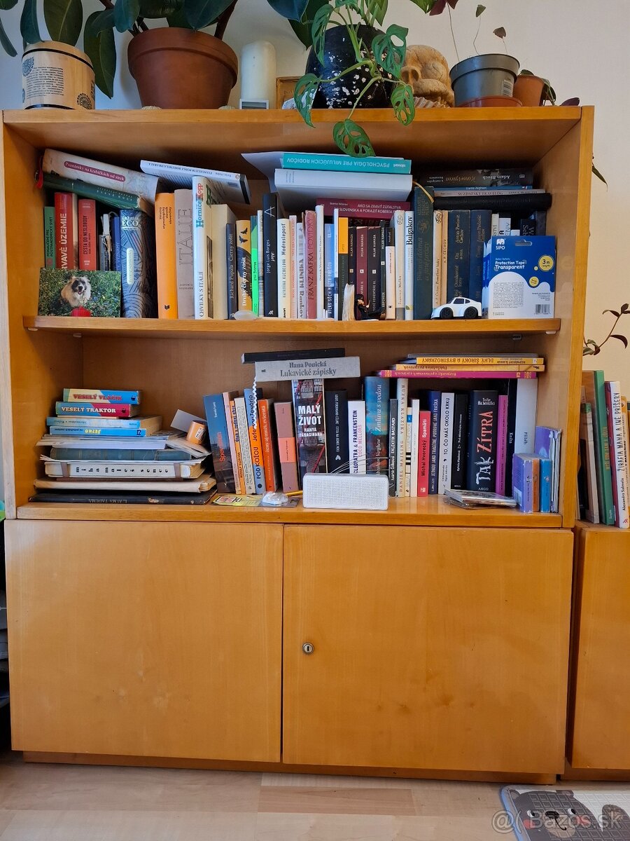 Skrinky a polička za odvoz - 2