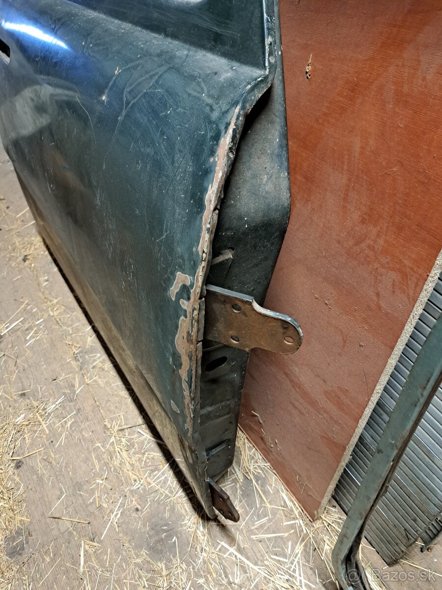 Predám na Skoda 1000mb pravé predné dvere - 2