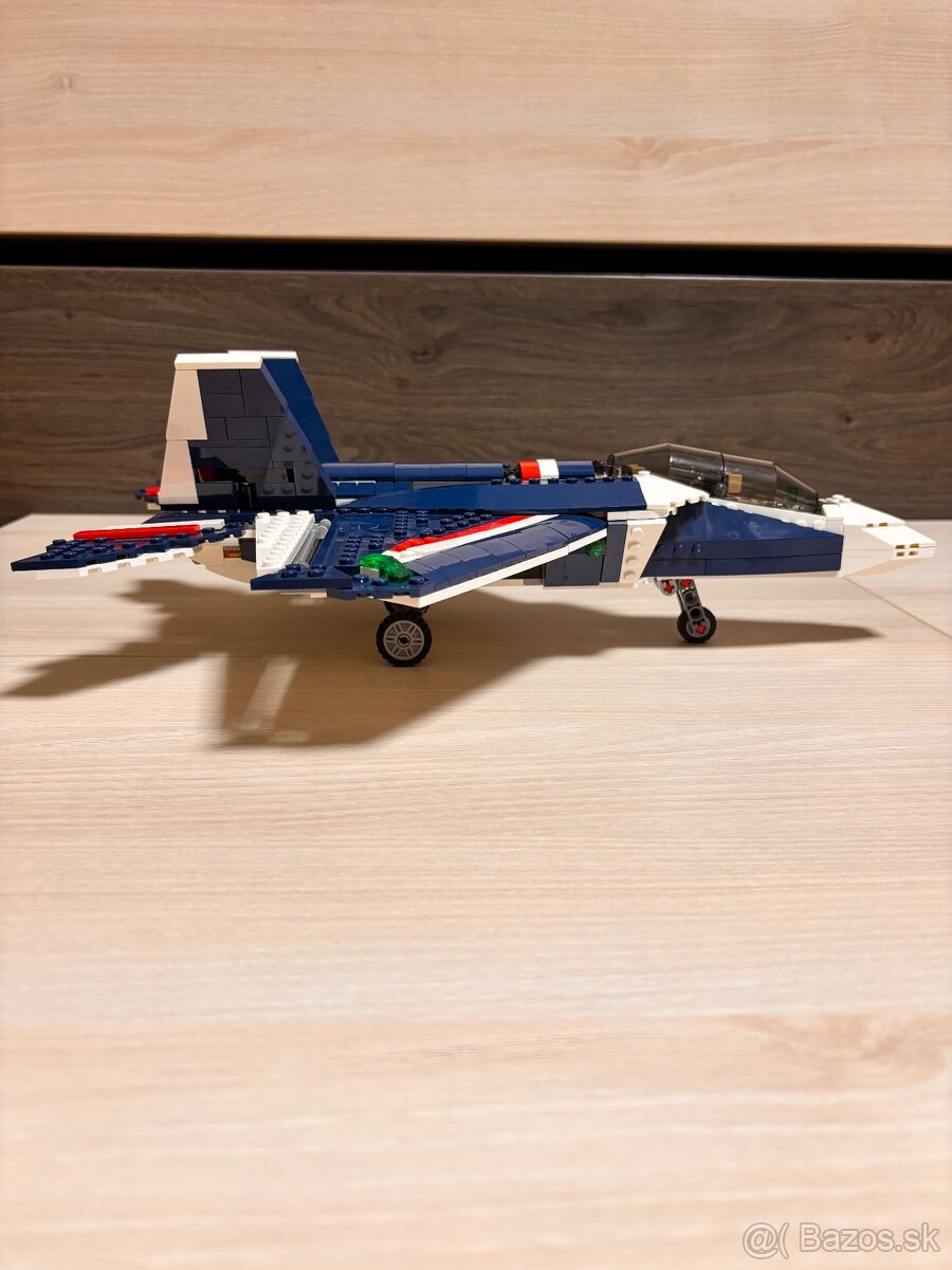 LEGO creator - stíhačka - 2