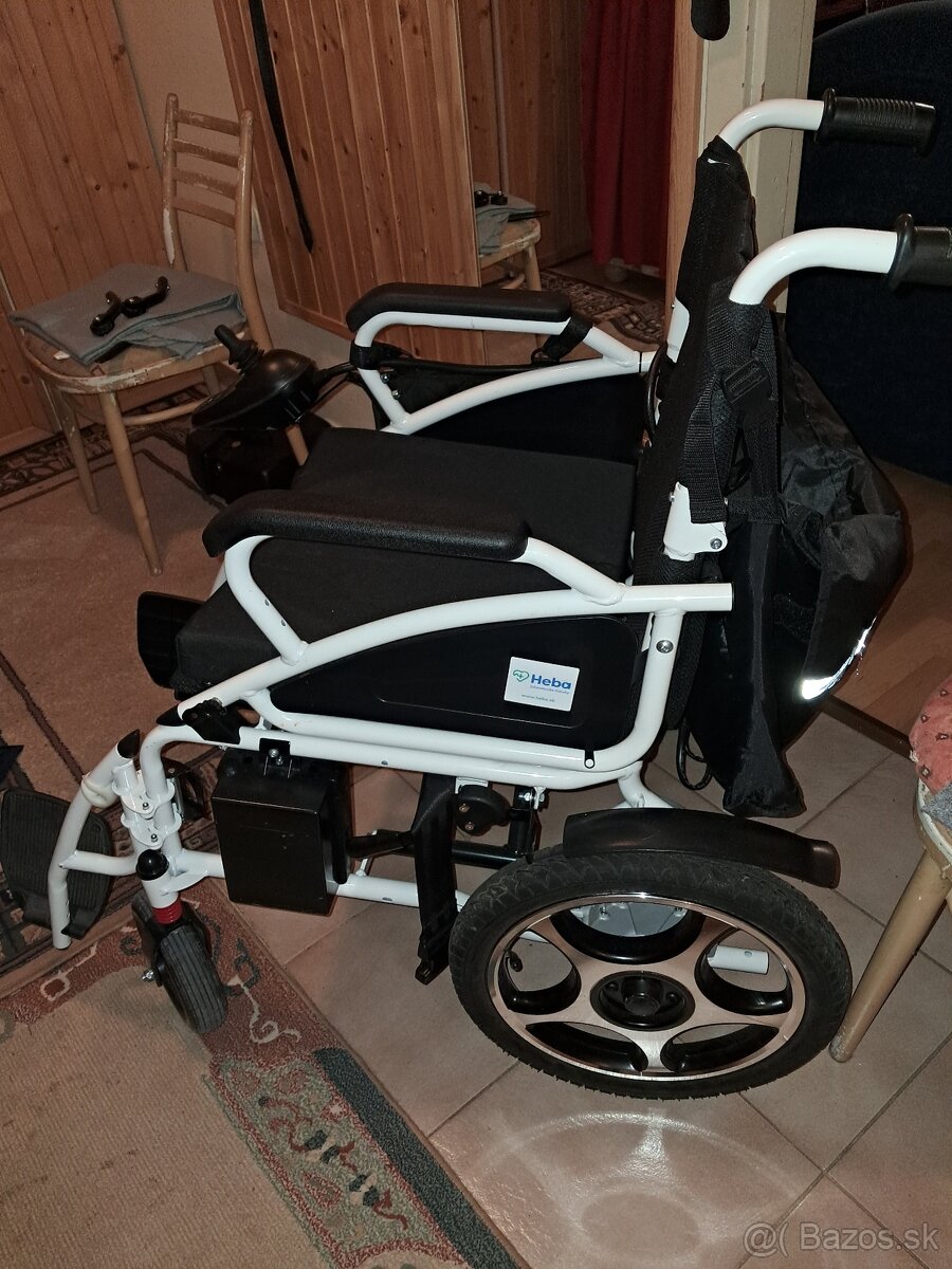 Elektrický invalidný vozík AT52304 - 2