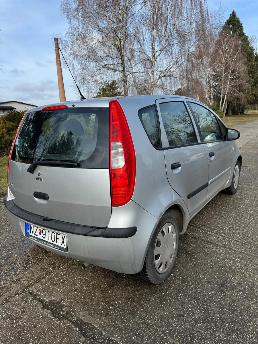 Mitsubishi Colt 1.1 - 2