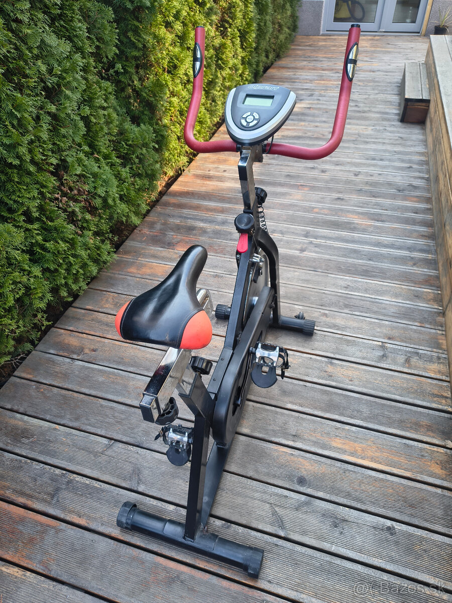 Predam spinningovy bicykel. - 2