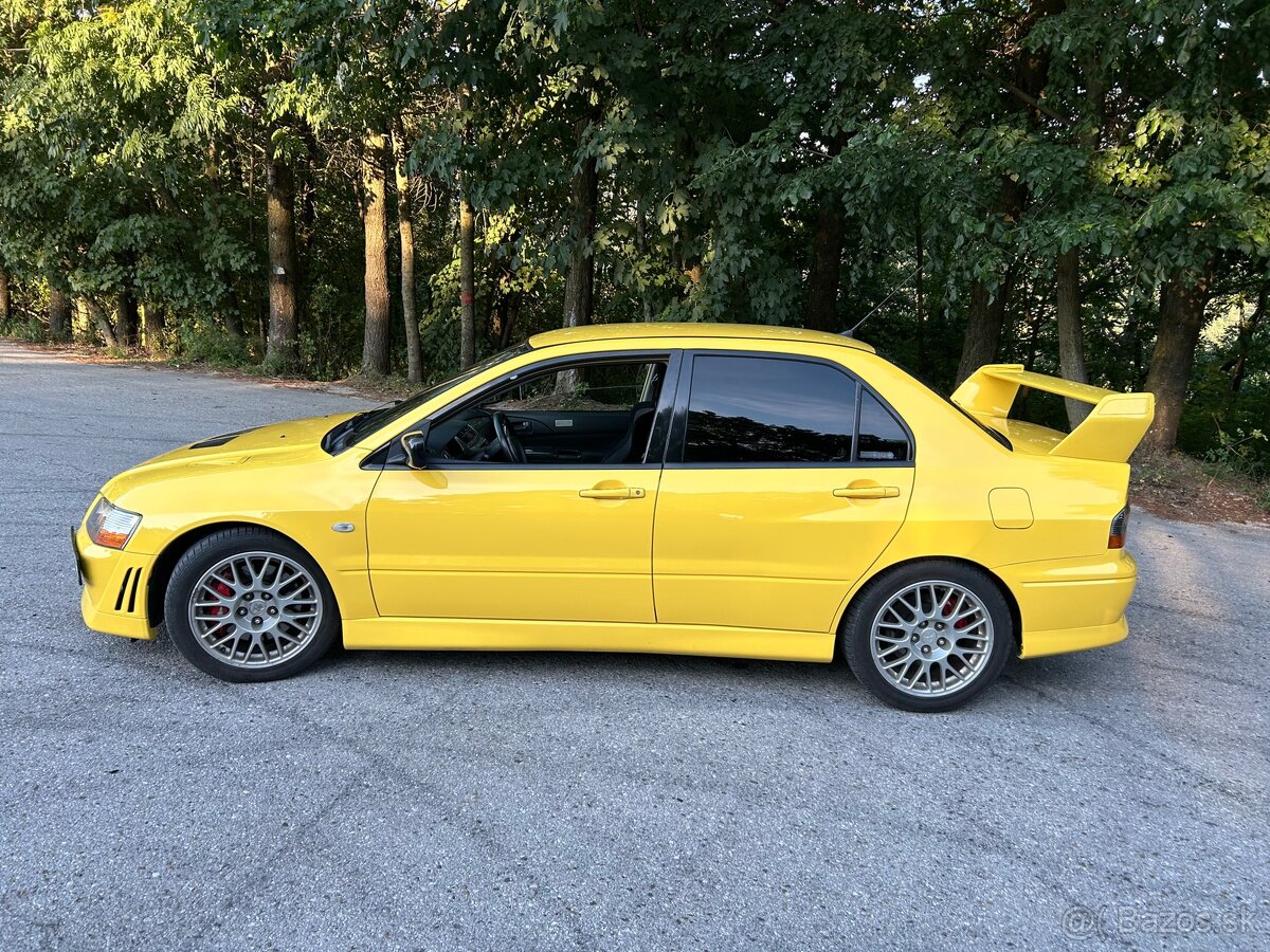 Mitsubishi - 2