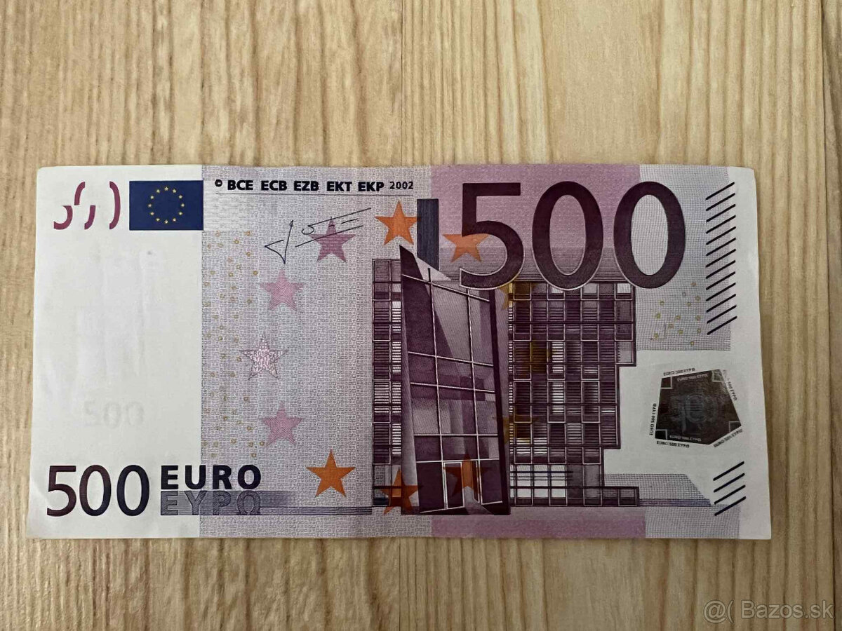500 Eurové bankovky - 2