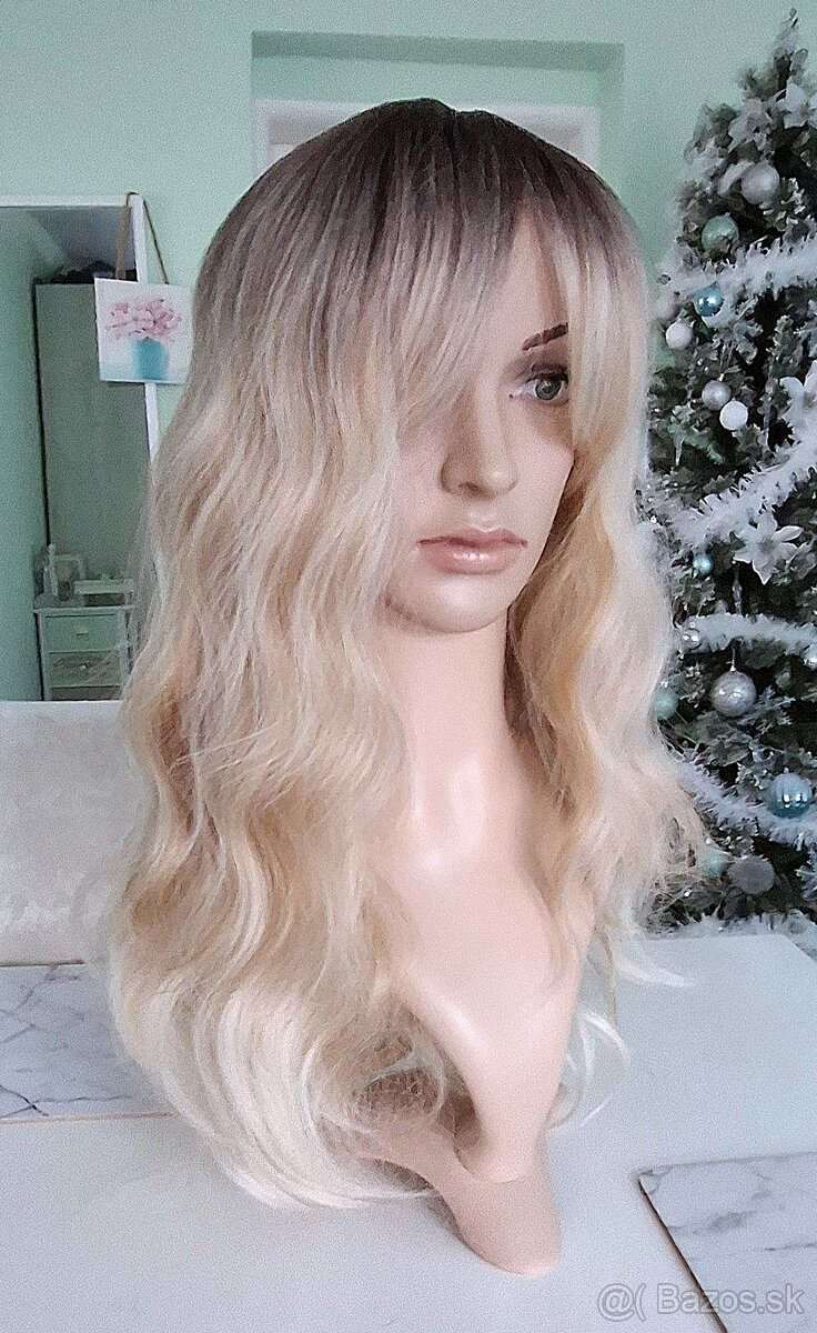 Vnitá blond parochňa s ofinou - 2