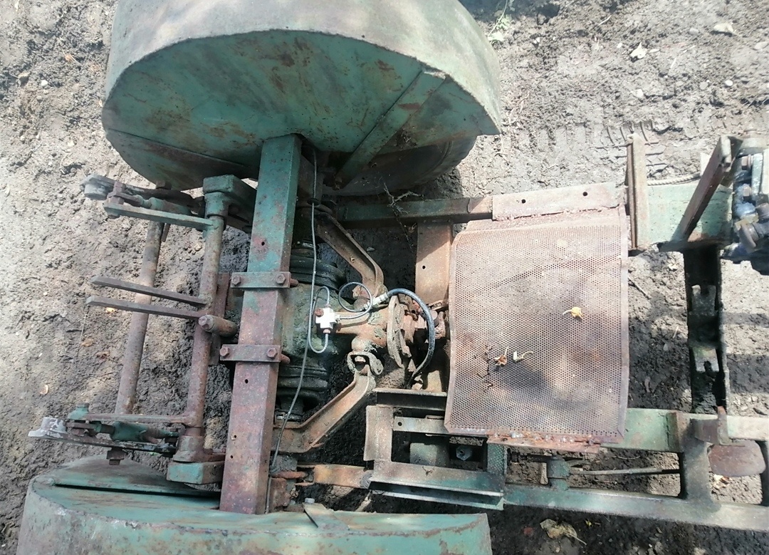 Predám podvozok na traktorik - 2