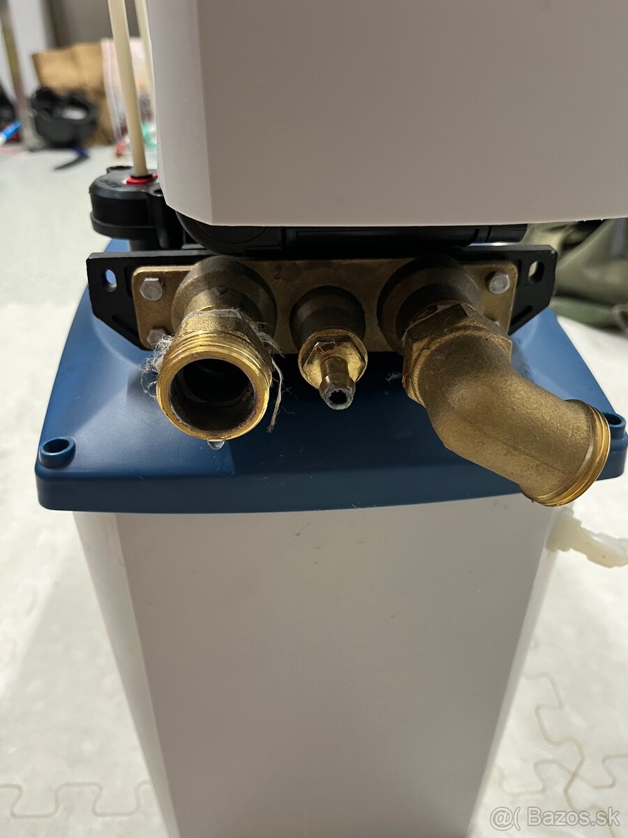 Zmakcovac vody GIX8 - 2