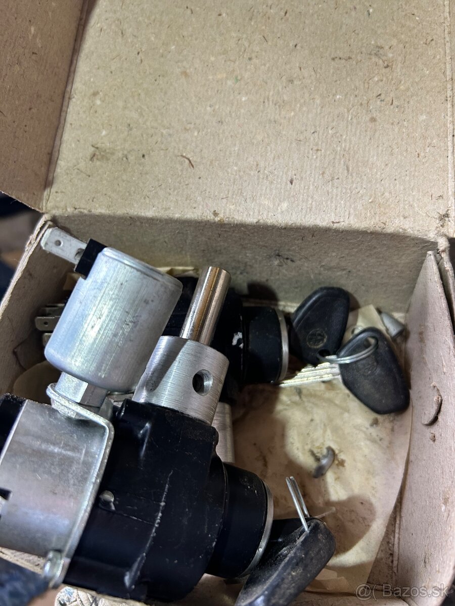 Predám cisto novú spinaciu skrinku - 2