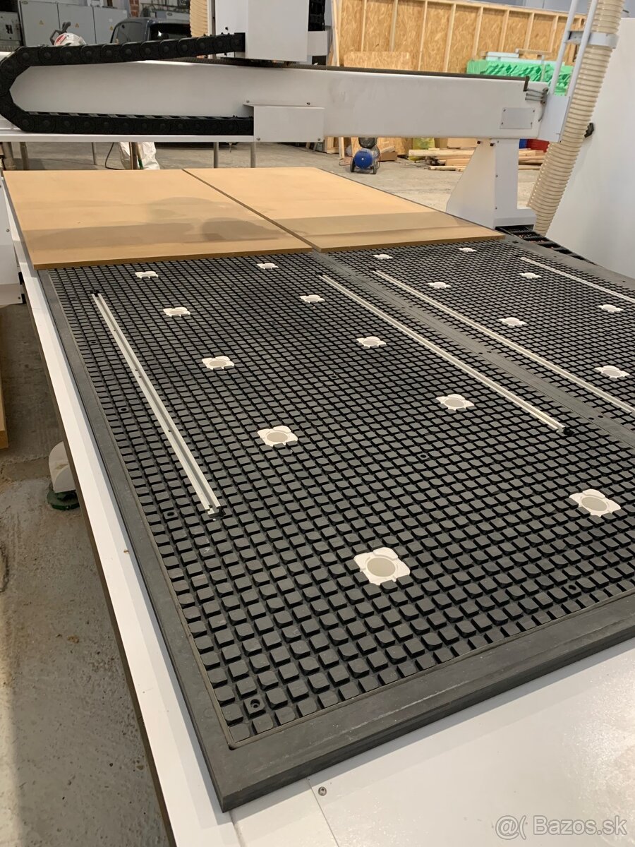 CNC frézka Jeřábek Delta 210S - 2