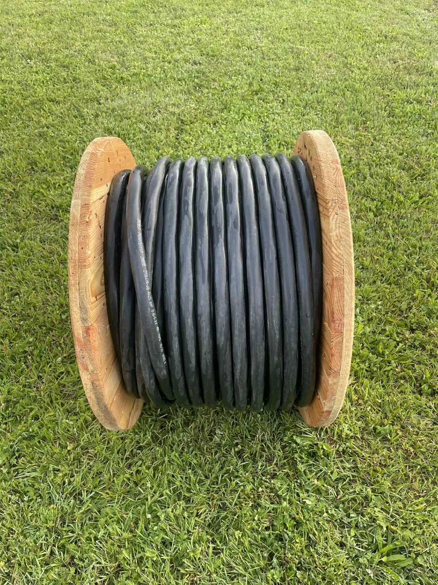 MEDENÝ KÁBEL 4X25 YSLCYK-JB - 2