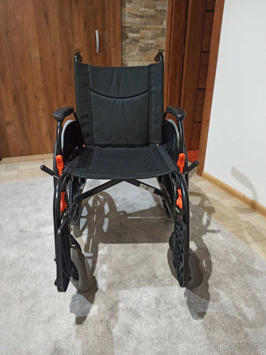Invalidný vozík mechanický SOMA - 2