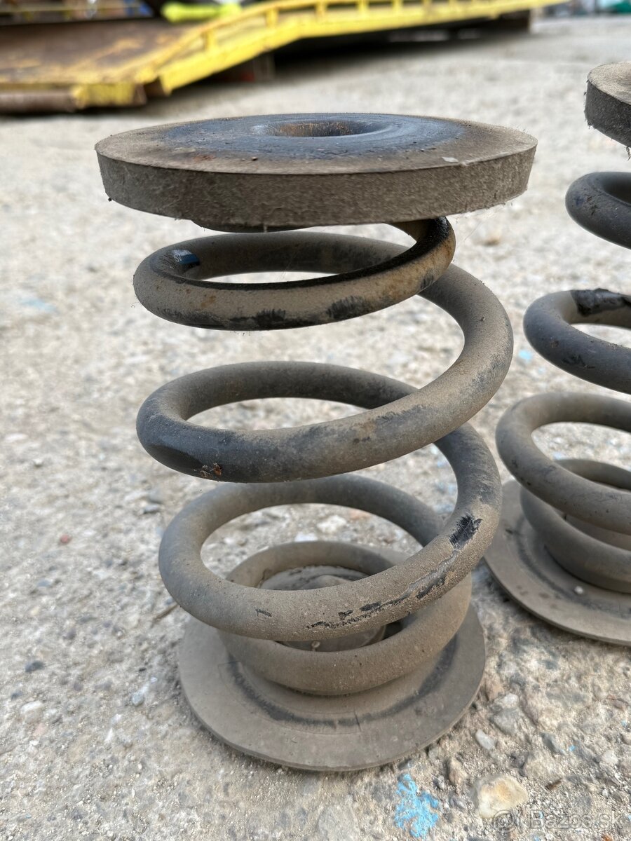 BMW E46 330ix zadné pružiny EIBACH - 2